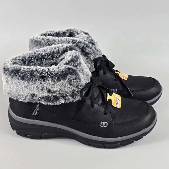 Skechers Vegan Black and Gray Winter Boots with Faux Fur Lining Size 9.5 - Picture 2 of 10